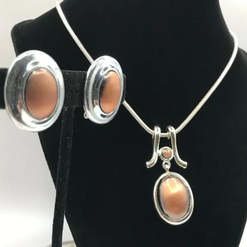 Vintage Liz Claiborne Silver-Tone & Copper Cabochon Necklace and Earrings Set - Picture 4 of 11